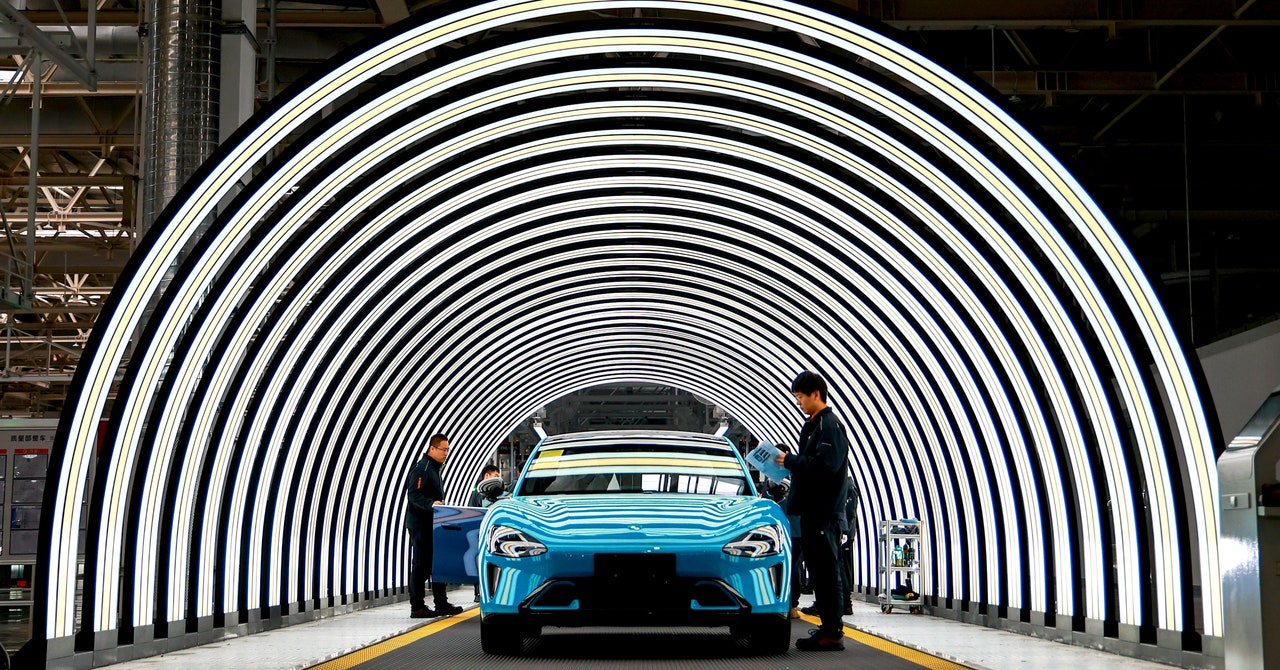 China’s Electrical-Automobile Factories Have Turn into Vacationer Sizzling Spots China’s Electrical-Automobile Factories Have Turn into Vacationer Sizzling Spots