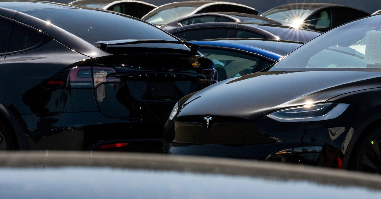 Tesla’s Robotaxi Service Hits the Highway in Texas Tesla’s Robotaxi Service Hits the Highway in Texas