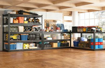 Your Pre-Christmas Decluttering & Storage Strategy